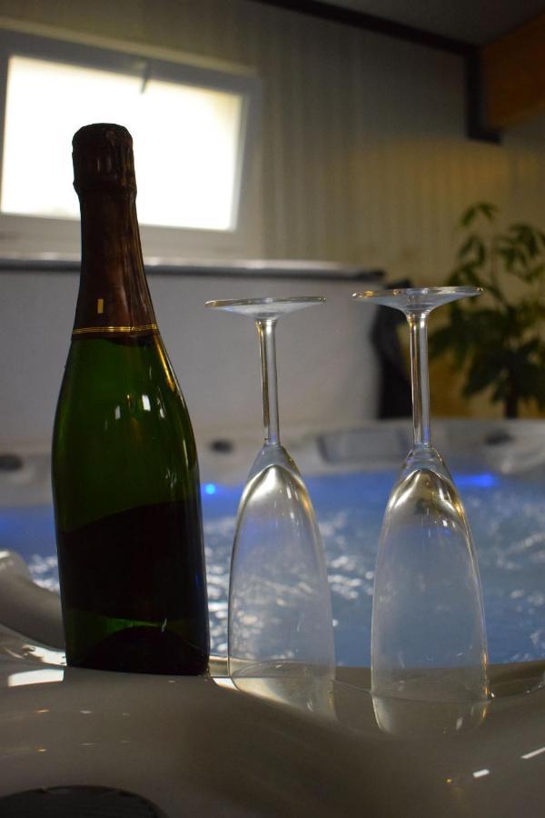 Gite 5 Pers Avec 2H Espace Bien-Etre Privatise Inclus Dans Le Prix De La Nuit 80M2 De Detente Equilly Bagian luar foto