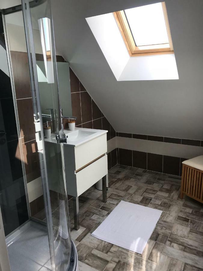 Gite 5 Pers Avec 2H Espace Bien-Etre Privatise Inclus Dans Le Prix De La Nuit 80M2 De Detente Equilly Bagian luar foto